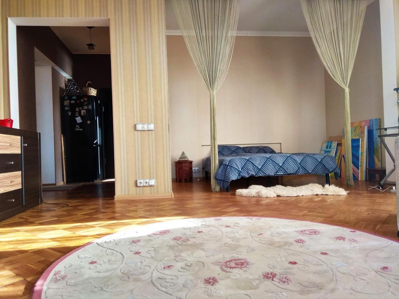 Alabama Mama Apartment Kyiv Exterior photo