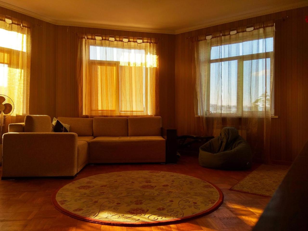 Alabama Mama Apartment Kyiv Exterior photo
