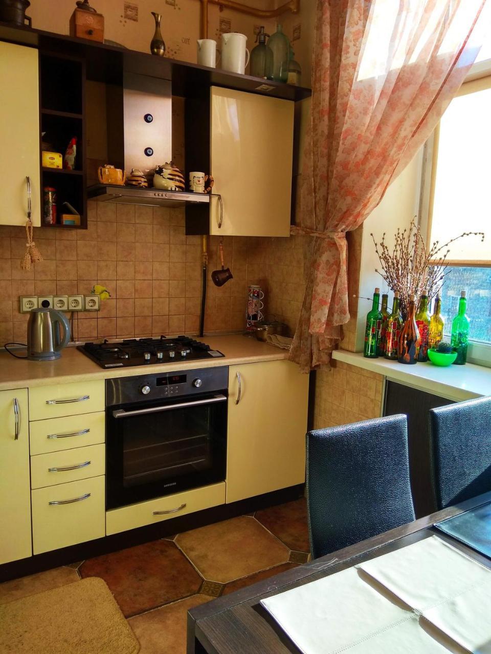 Alabama Mama Apartment Kyiv Exterior photo